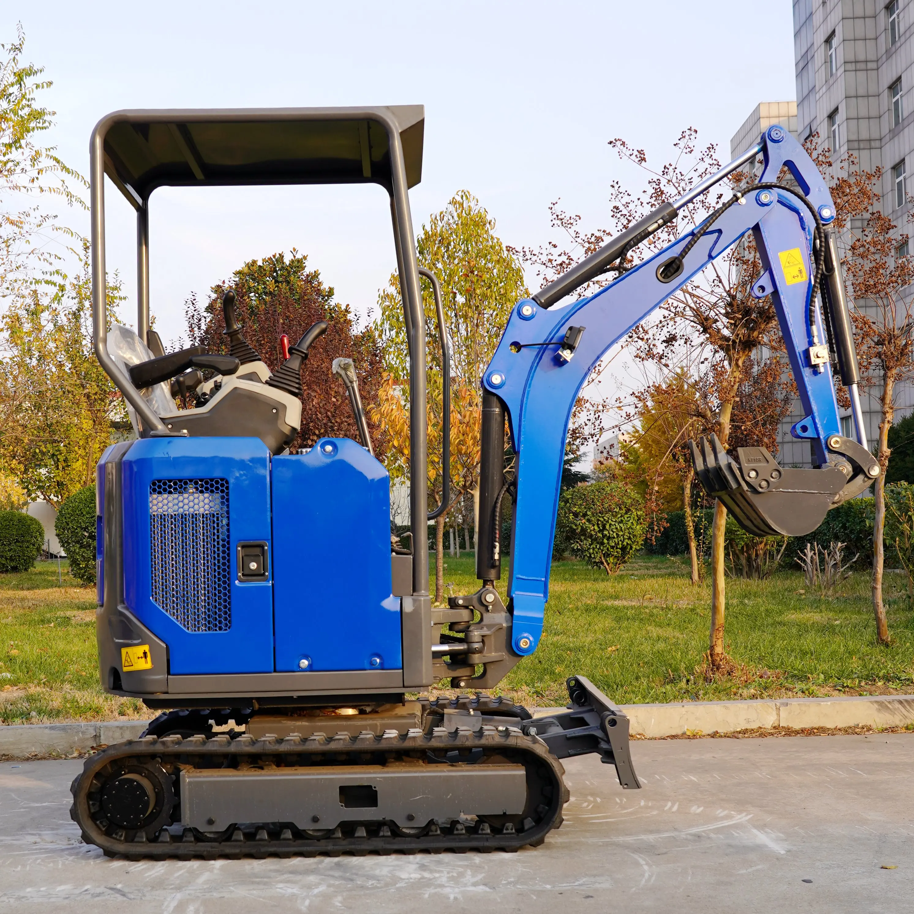 Free Shipping Mini Excavator 1.8 Ton Multi-function  Kubota Engine Digger Small Crawler Farm Excavators 2 Ton Home Customized