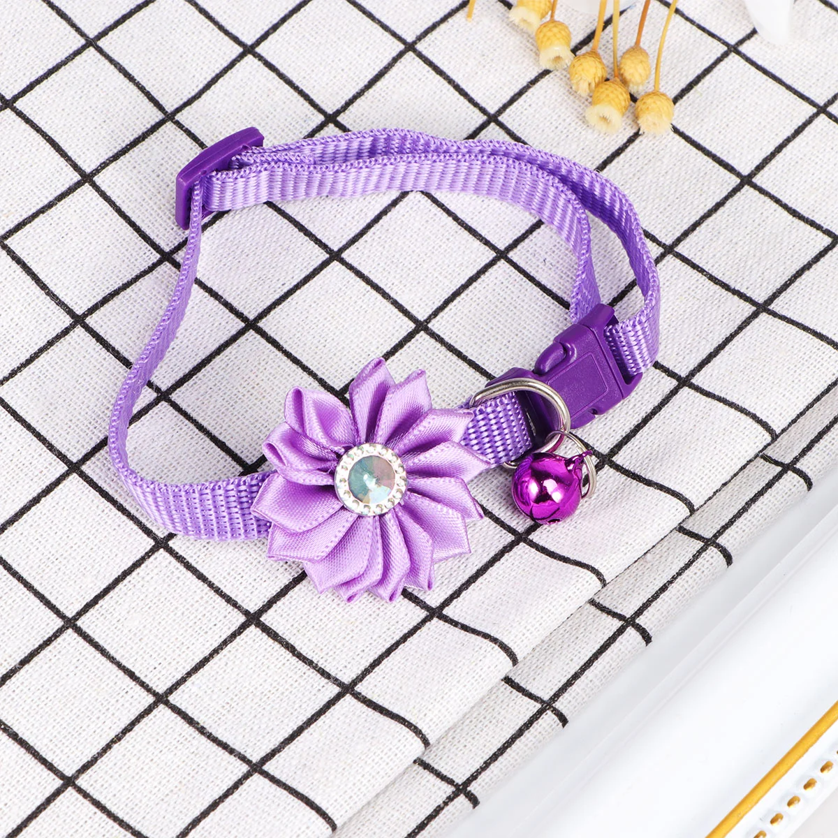 

Collar for Cat Clothing Labels Pet Supply Flower Neckchain Necklace Bell Kitten