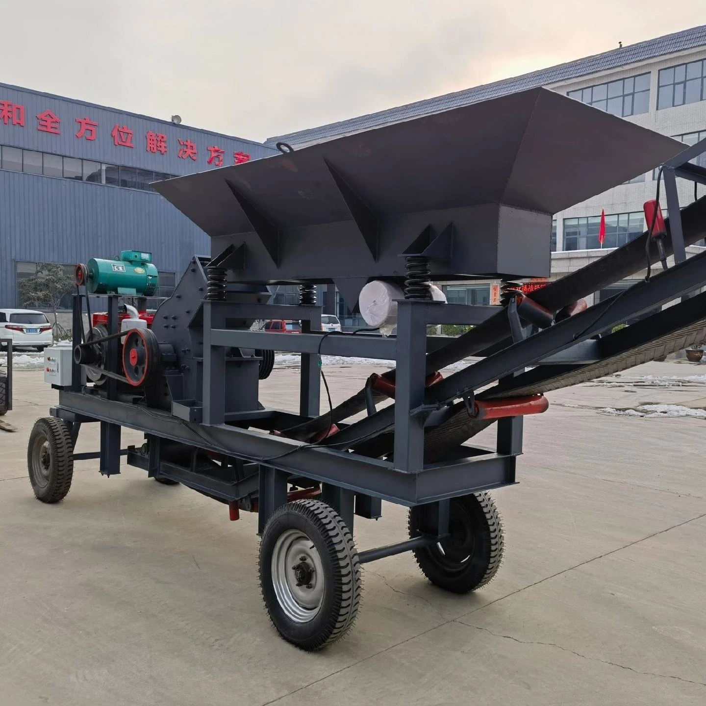 Compact Small Hammer Crushing Equipment Low Power Consumption for Household Stone Processing