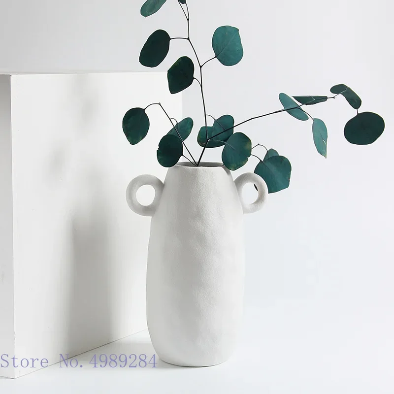 Handmade White Ceramic Vase Handle Retro Continental Scrough Rough Surface Floral Hollow Flower Vase Ceramic Crafts Ornaments