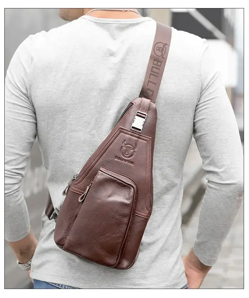 Mais recente peito de couro masculino grande capacidade casual saco do mensageiro retro couro peito bolsa ombro