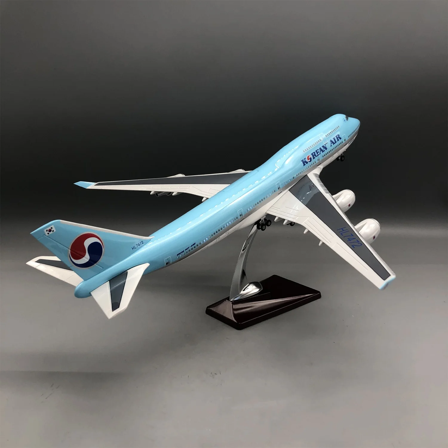 47cm Resin Plane Diecast B747 Korean Air Airplane Model 1/160 Scale Openable Hatch Door With LED Stable Base Aviation Collection