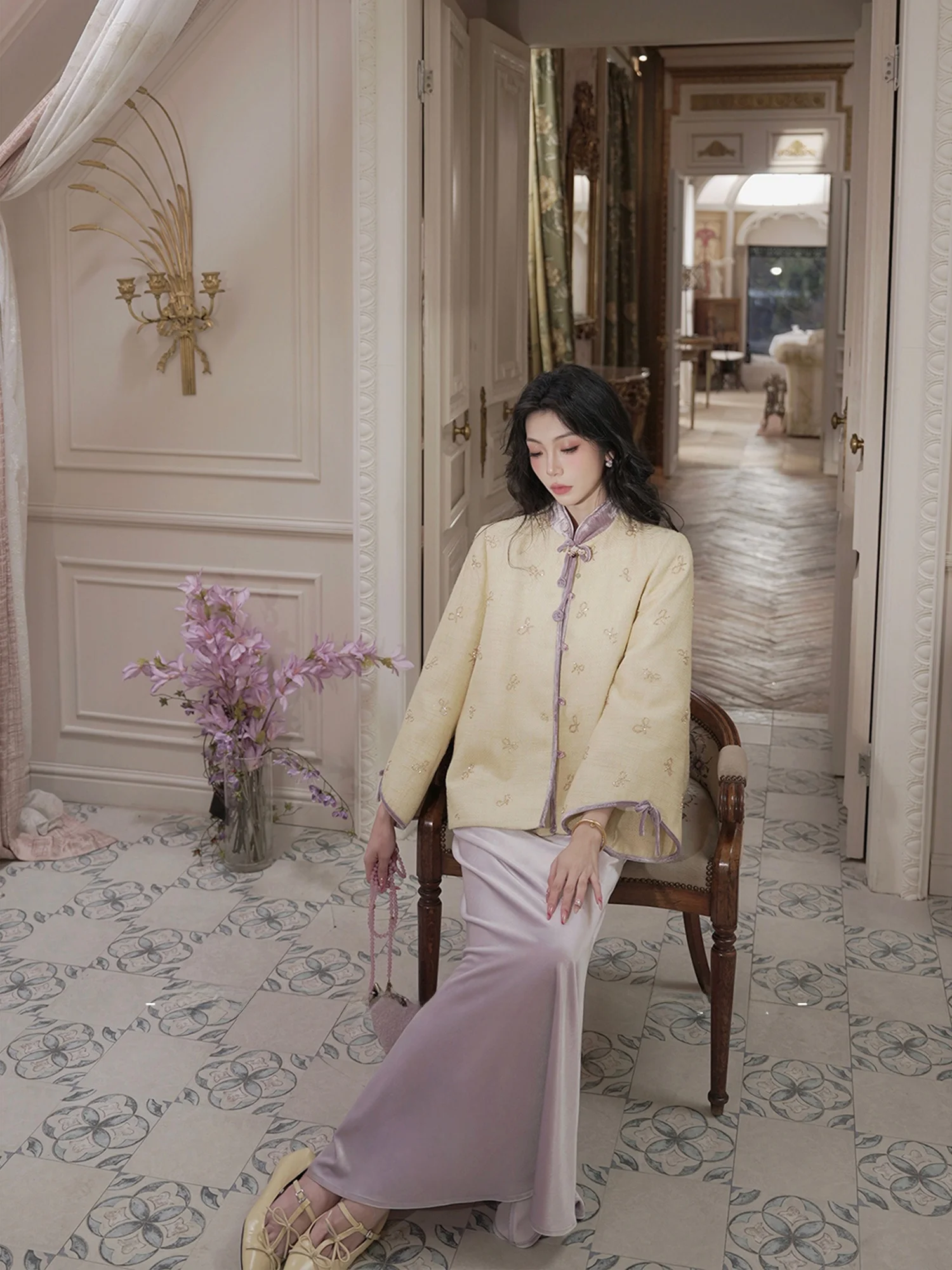 

Новая зимняя куртка-пуховик из 90% белого утиного пуха, теплая, с длинными рукавами и воротником-стойкой, в стиле Small Fragrance.