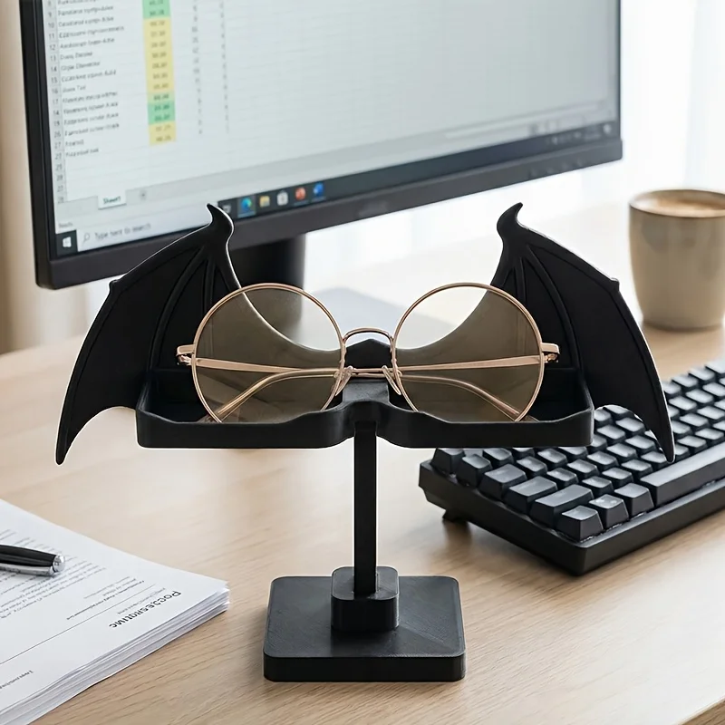 Creative Bat-Wing Glasses Stand, Unique Desktop Devil Ornament, Punk-Style Fashion Glasses Display Stand, Cool Storage Solution