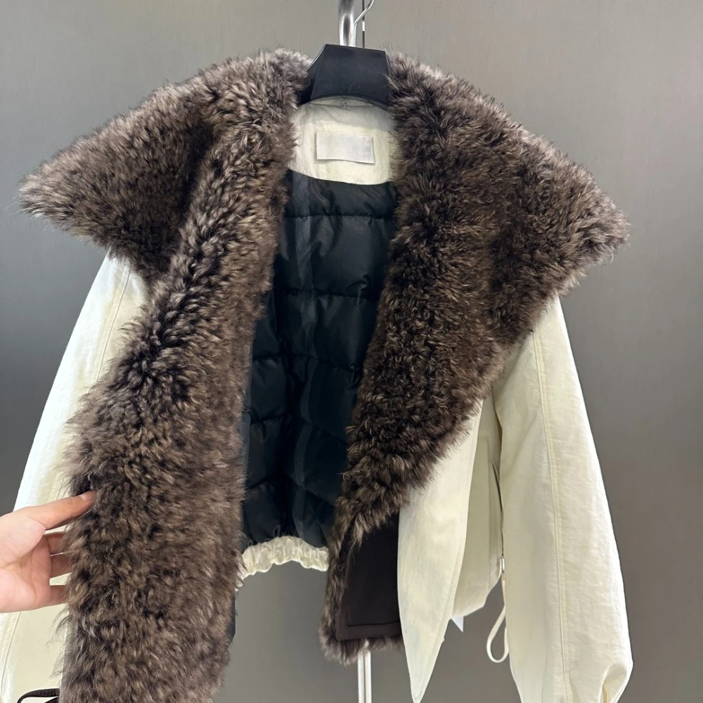 Manteau chaud épais de luxe pour femmes, doudoune canadienne de marque célèbre, veste en duvet d'oie blanche pour dames, zones de neige froide