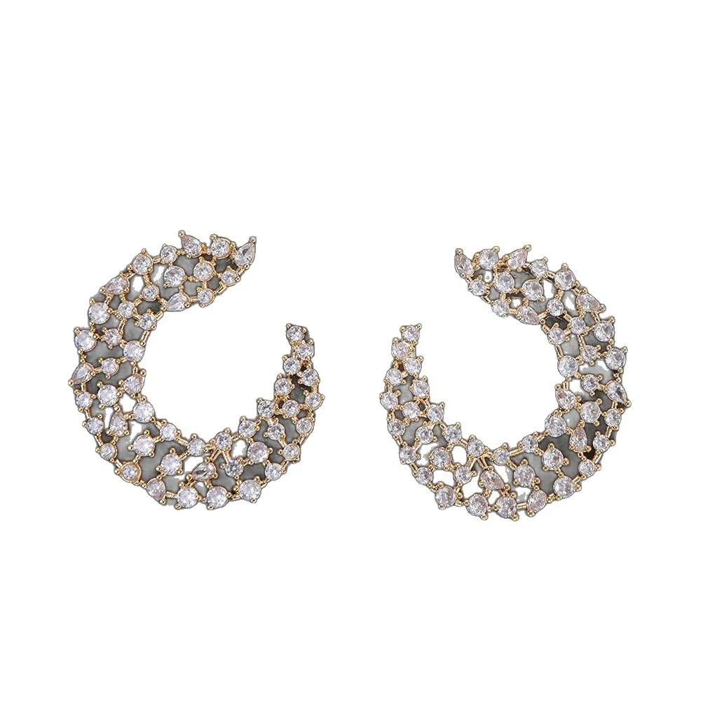 

Light Luxury Moon Shape Full Zircon Earrings for Women Shiny C Shape Zircon Dangle Earrings Banquet Premium Jewelry Gift