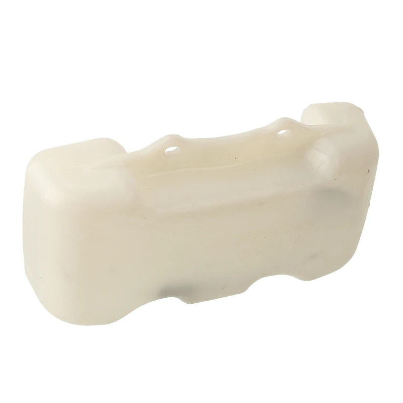 

Lawn mower oil pot assembly Multifunctional universal fuel tank Hand push lawn machine gas tank Machine oil pot accessories