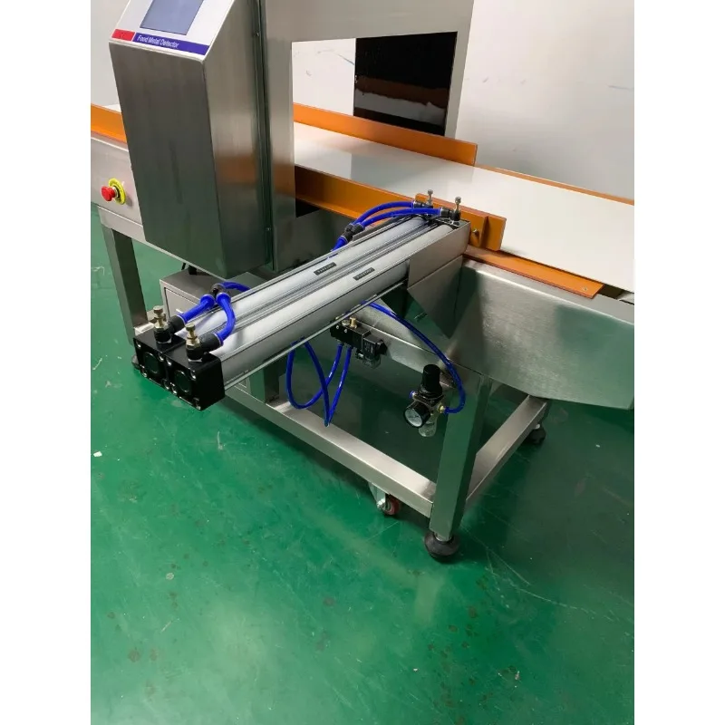 Food Production Line Metal Detector Touch Screen Digital Food Industry Metal Detectors for Dry and Wet Area Production Line