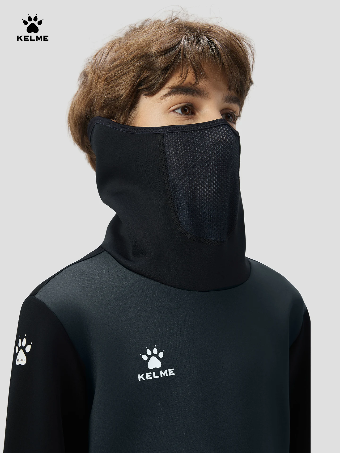 Kelme Abbigliamento da allenamento per calcio per bambini Felpa con cappuccio calda a collo alto da corsa Felpa con cappuccio con maschera a maniche lunghe antivento