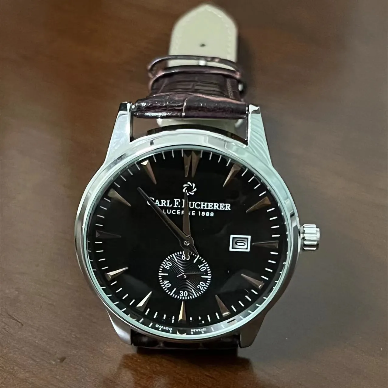 New Casual Business Men's Watch 3-pin Simple Fashion Watch Leather Strap Quartz Watch Reloj Hombre