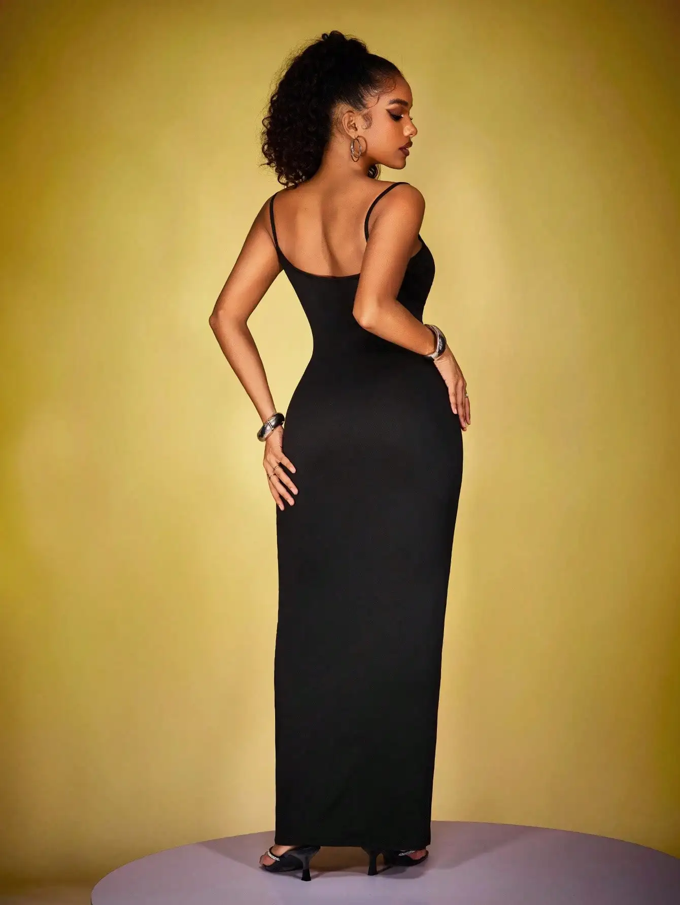 Robe longue moulante sexy en V profond de couleur unie pour femmes