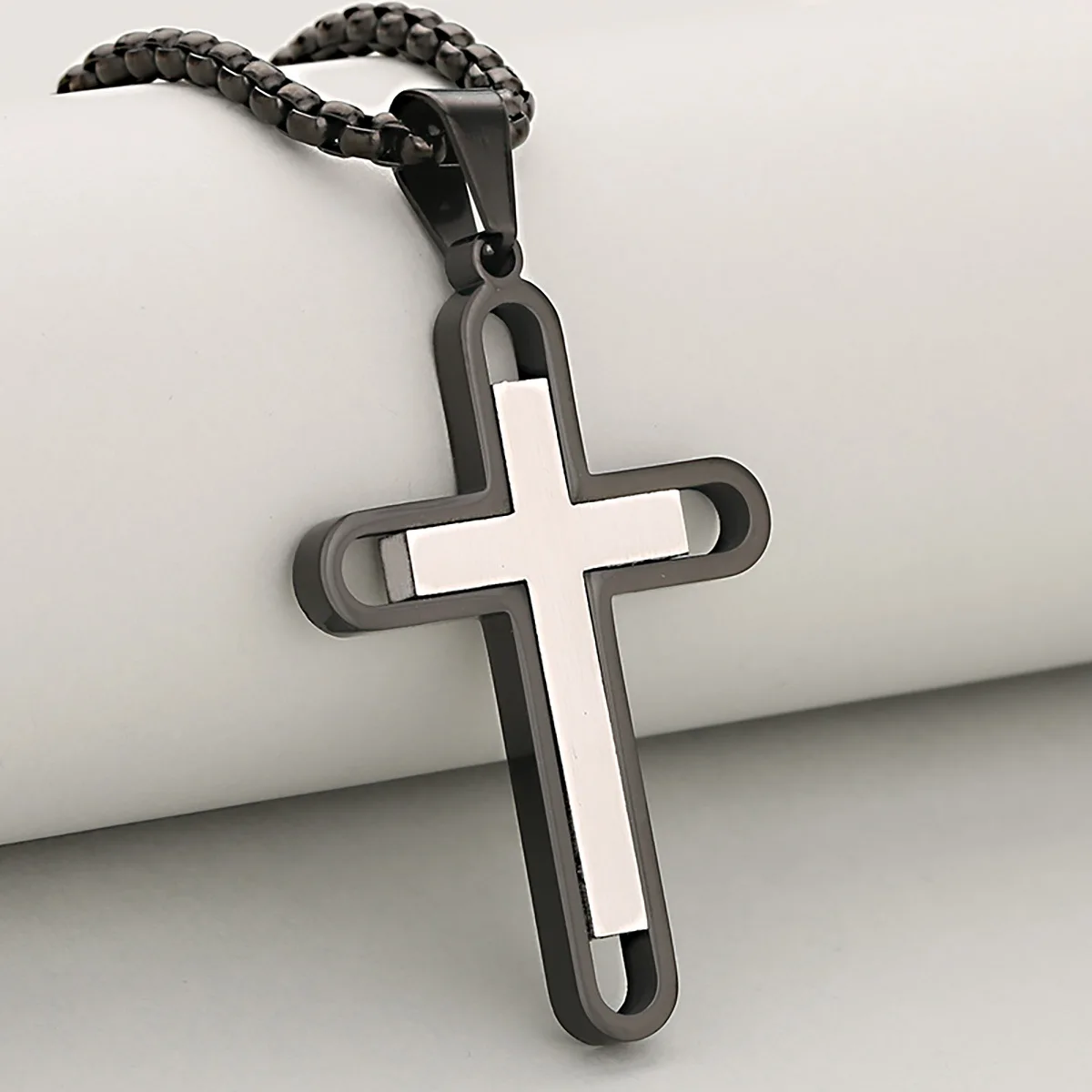 Hardcore Design Rivet 2-in-1 Stainless Steel Domineering Versatile Cross Pendant Necklace For Men And Women, Full of Aura