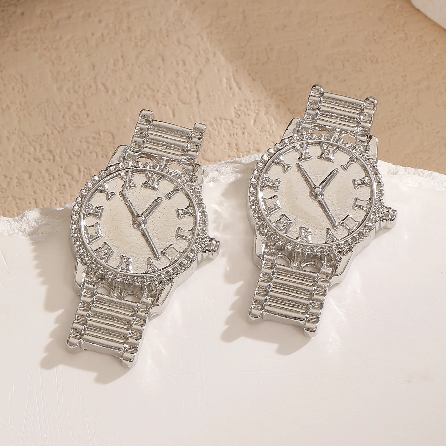 Pendientes de diseño vintage c - Women'S Accessories To Wear With Watch reseña y precio