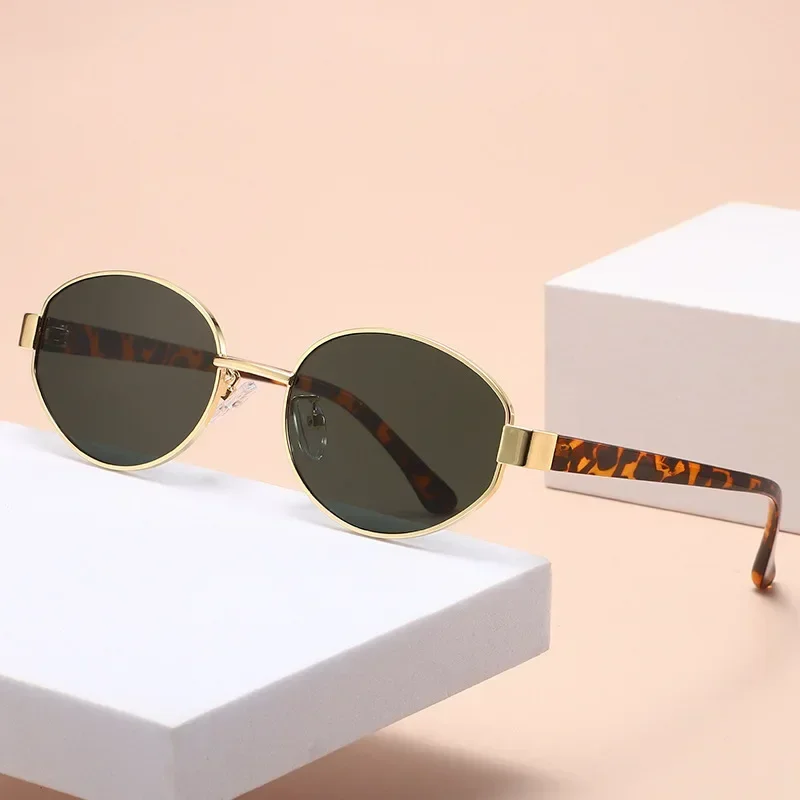 

Eyewear UV400 Fashion Oval Metal Sunglasses Women Brand Designer Vintage Retro Men Sport Sun Glasses For Female Mirror