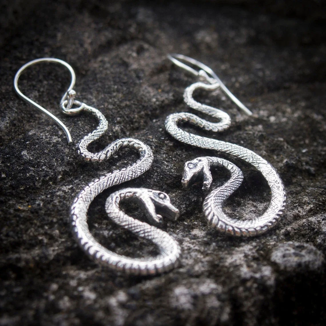 Gothic Silver Cobra…