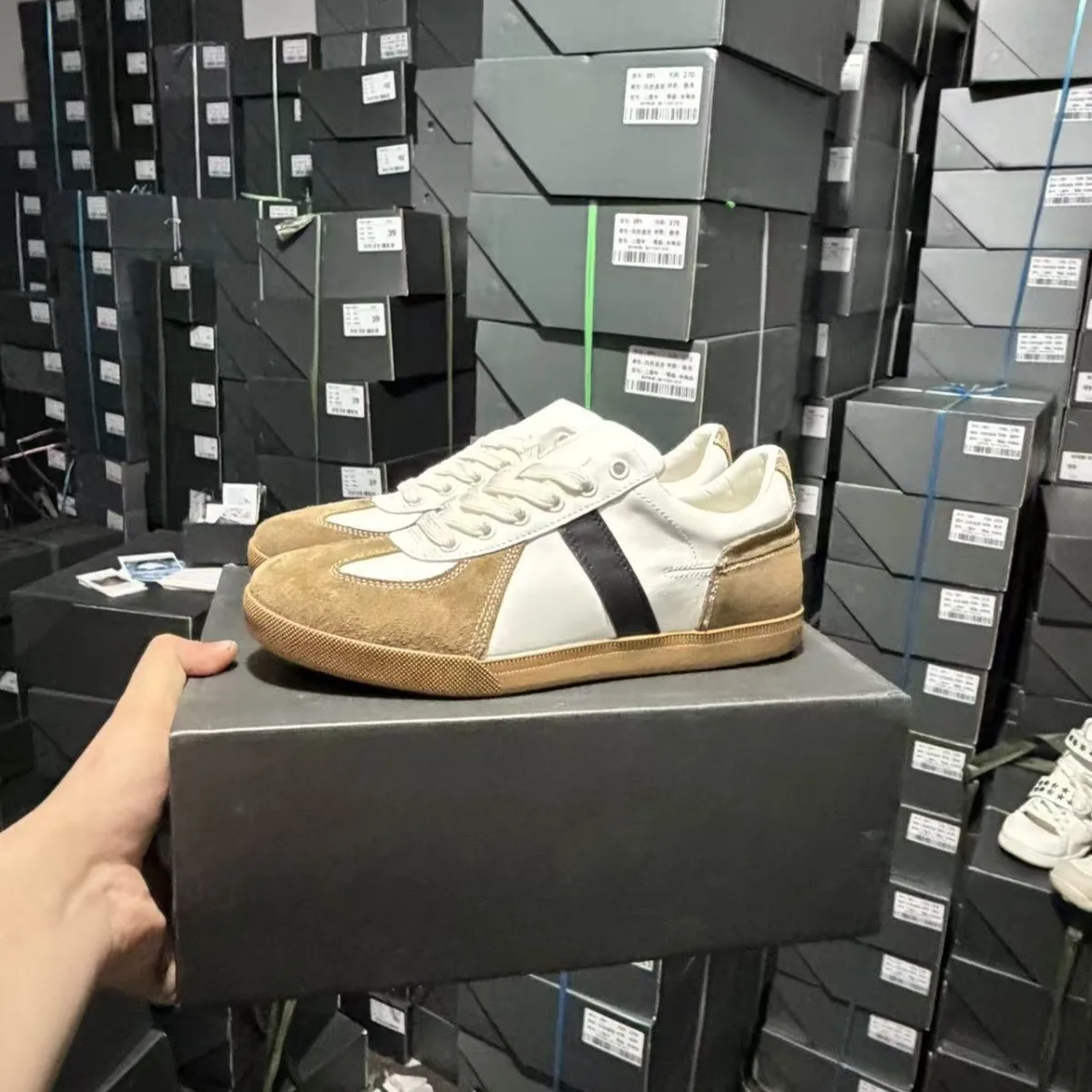 New Shoes for Men Genuine Leather Casual Shoes Trend Flat Sport Shoes Youth Street Lace-up Sneakers