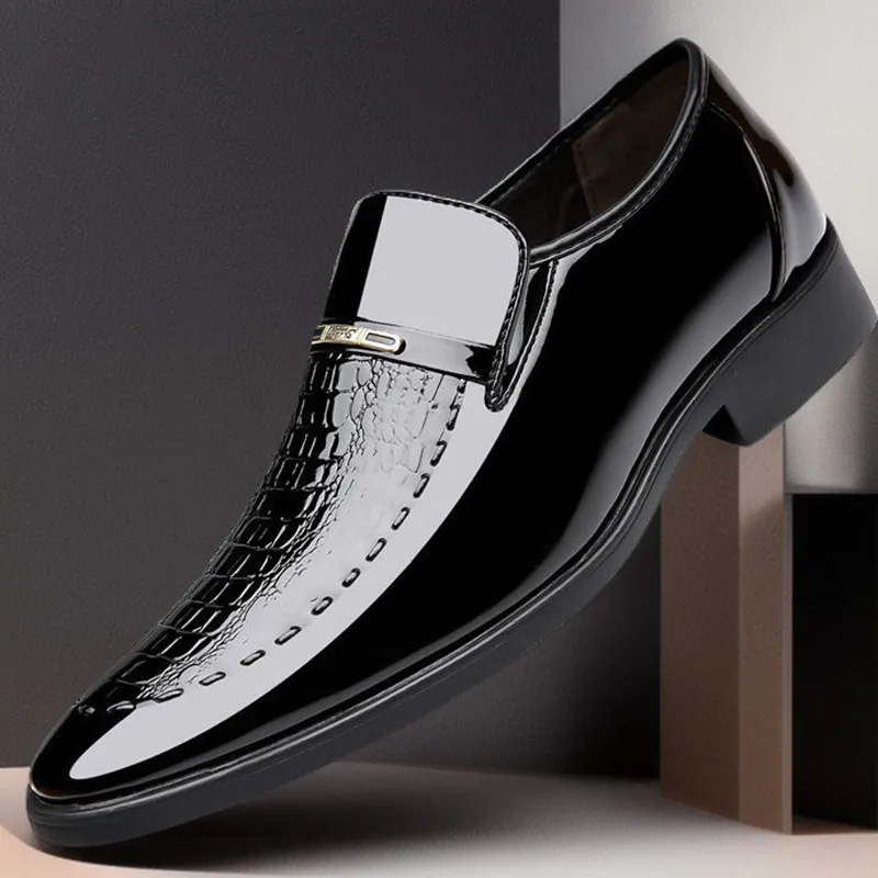 

Patent Leather Shoes for Men Business Shoes Casual Point Toe Slip on Loafers for Men Luxury Party Wedding Plus Size Shoes 2025