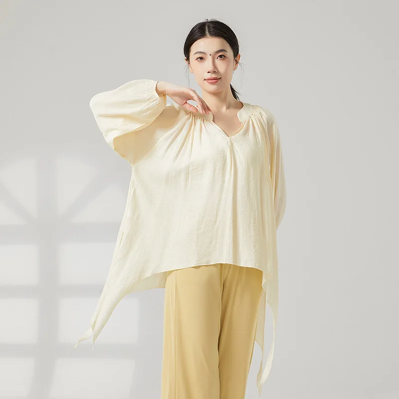 Damska koszula do tańca nowoczesnego Luźne bufiaste rękawy Oddychający dekolt w serek Narzutka do jogi Rayon Miękki Klasyczny strój do treningu tanecznej dla dorosłych