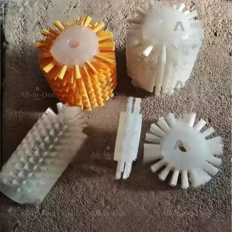 Industrial shoe washing robot manipulation nylon roller brush electric cleaning device for shoe washing