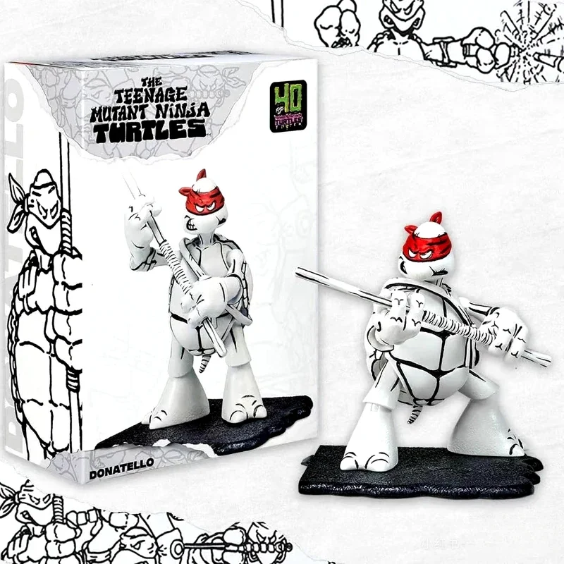 2024 SDCC زملاء اللعب في سن المراهقة سلاحف النينجا TMNT أسود أبيض رسم PX عمل نموذج لجسم اللعب جمع الحلي
