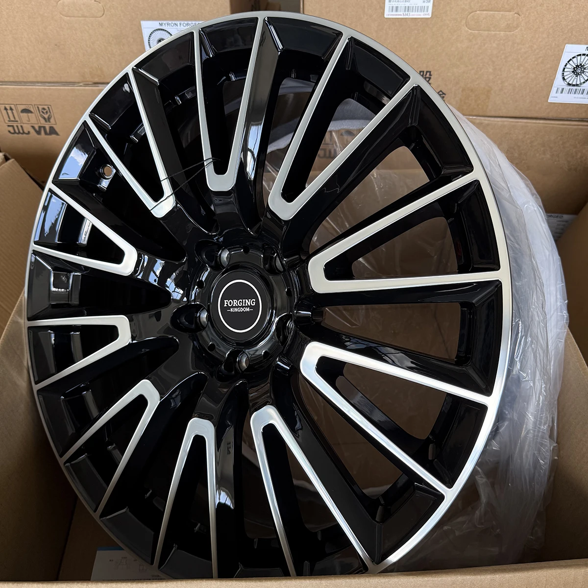 Xianglun OEM Custom High Quality 19 20 21 Inch Forged Aluminium Alloy Wheels 25mm 30mm 35mm 40mm Multi Spoke Luxury Cars New Who