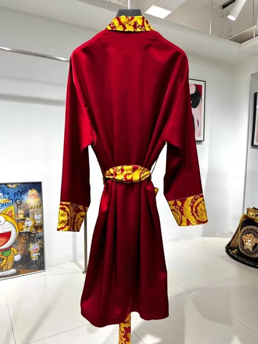 

2025 Designer Style Rose Satin Pajamas Men's New Light Luxury Silk High-end Large Size Loose Long-sleeved Loungewear Bathrobe