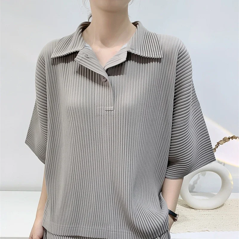 Miyake Pleated Classic POLO Collar Two Button T-shirt 2024 Spring and Autumn Ladies Short Sleeve Loose Casual Top Women Clothing