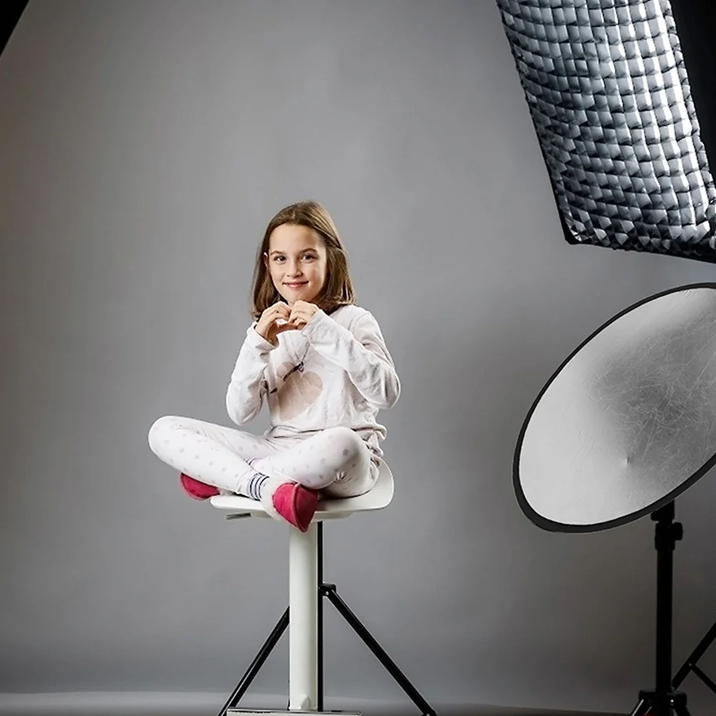 

Portable 2 in 1 Photography Reflector Foldable Light Reflector for Detailed Camera Shots Silver White Easy Carry