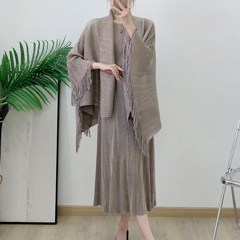 YUDX Stamped Dress Set Fringe Shawl Cardigan Vest Long Skirt Pleated Dress 2 Piece Set 2024 Fall New