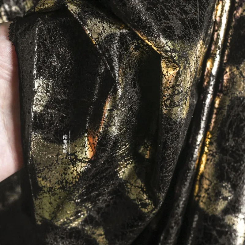 tessuto base in cotone poliestere con processo dorato e mezza gonna per capispalla ricreati firmati