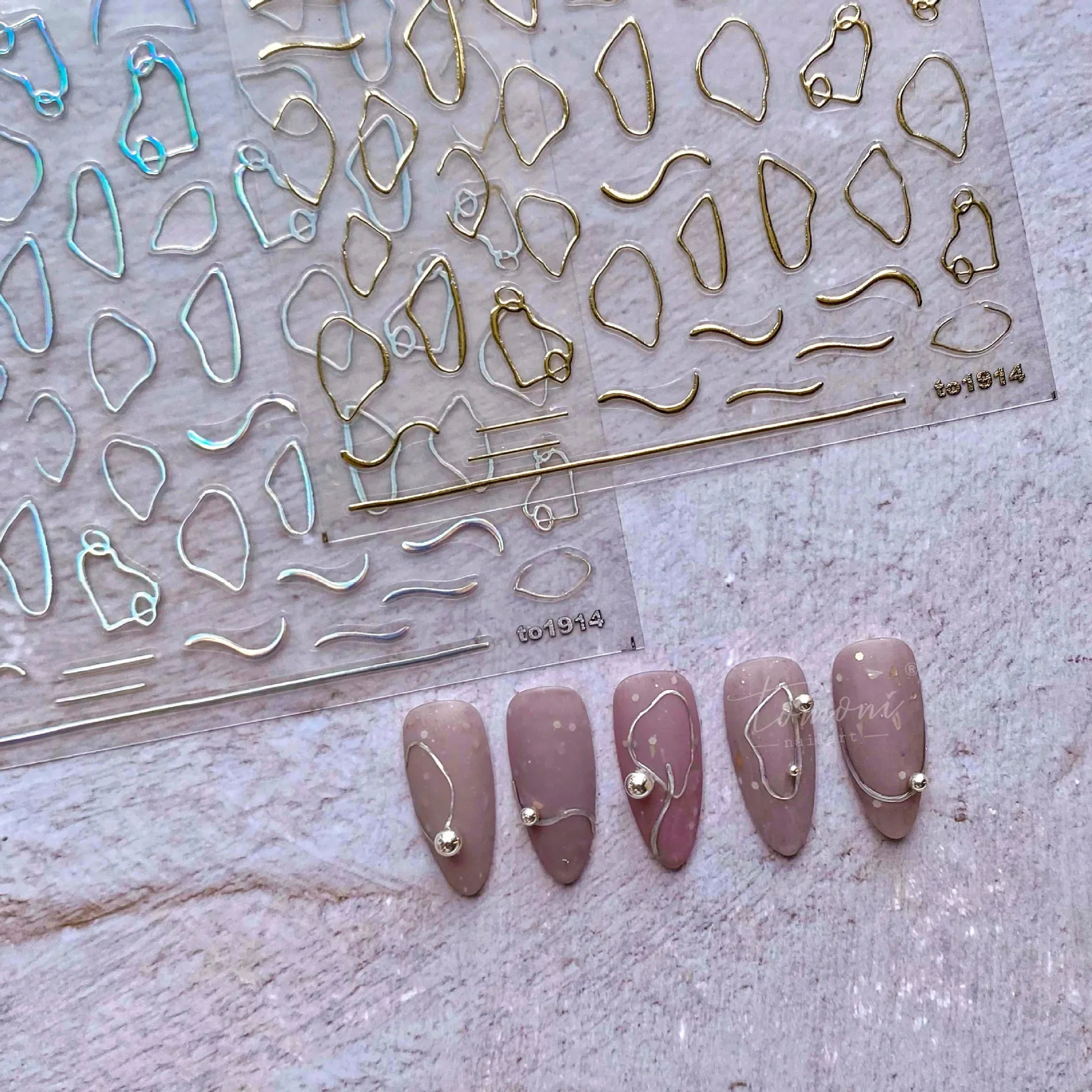 

New Bronzing Hot Gold Laser Silver Line Irregular Shape High Quality Nail Art Sticker DIY Manicure Decal Decoration T-1914