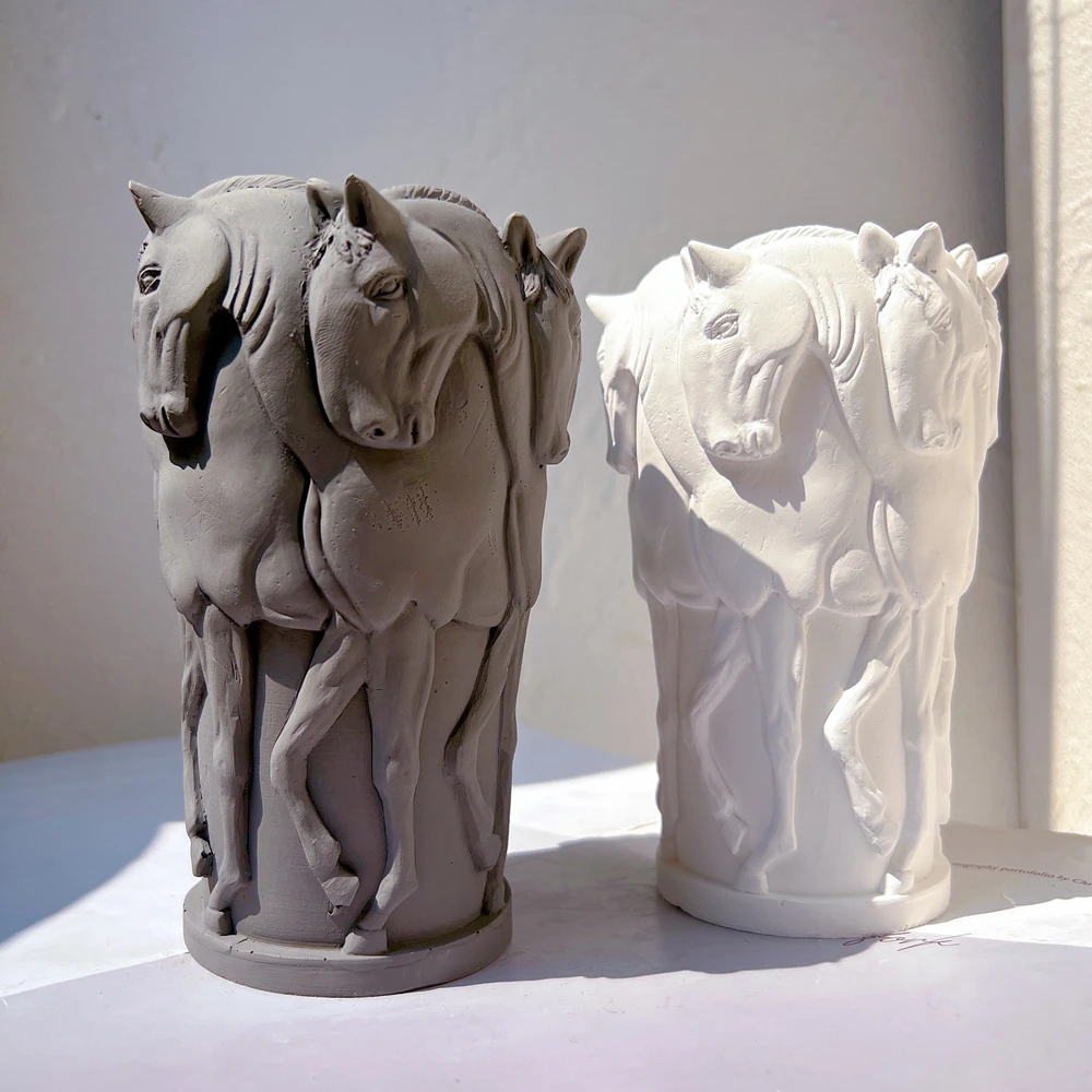 Riding Sculpture Cement Concrete Resin Mould Herd Horse Statue Silicone Mold Figurine Animal Poney Plaster Mold For Candle Jar