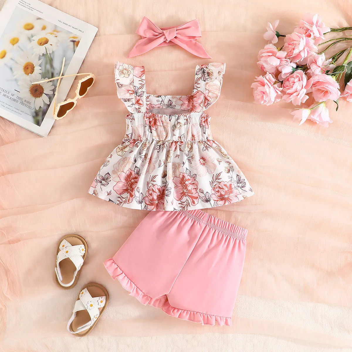 2024 New Baby Clothes Sets Sleeveless Bow Print Floral Tops Pink Shorts 2 Piece Sets Designer Casual Girls Clothes Sets 0-3T