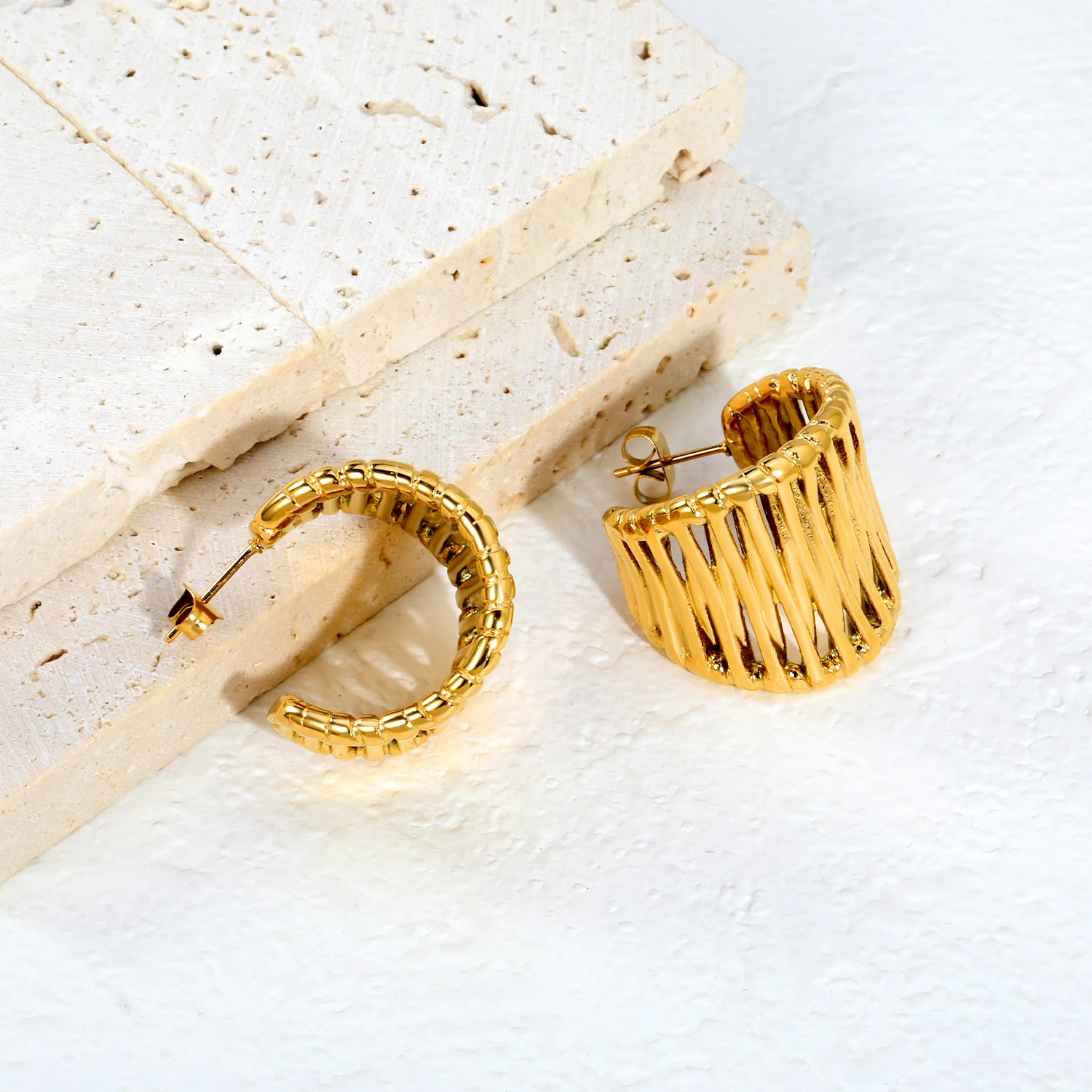 LUXUKISSKIDS New Design Weaving Hollow Geometry Round Earrings Stud Golden Stainless Steel Female Fashion Party Anniversary Gift view 6