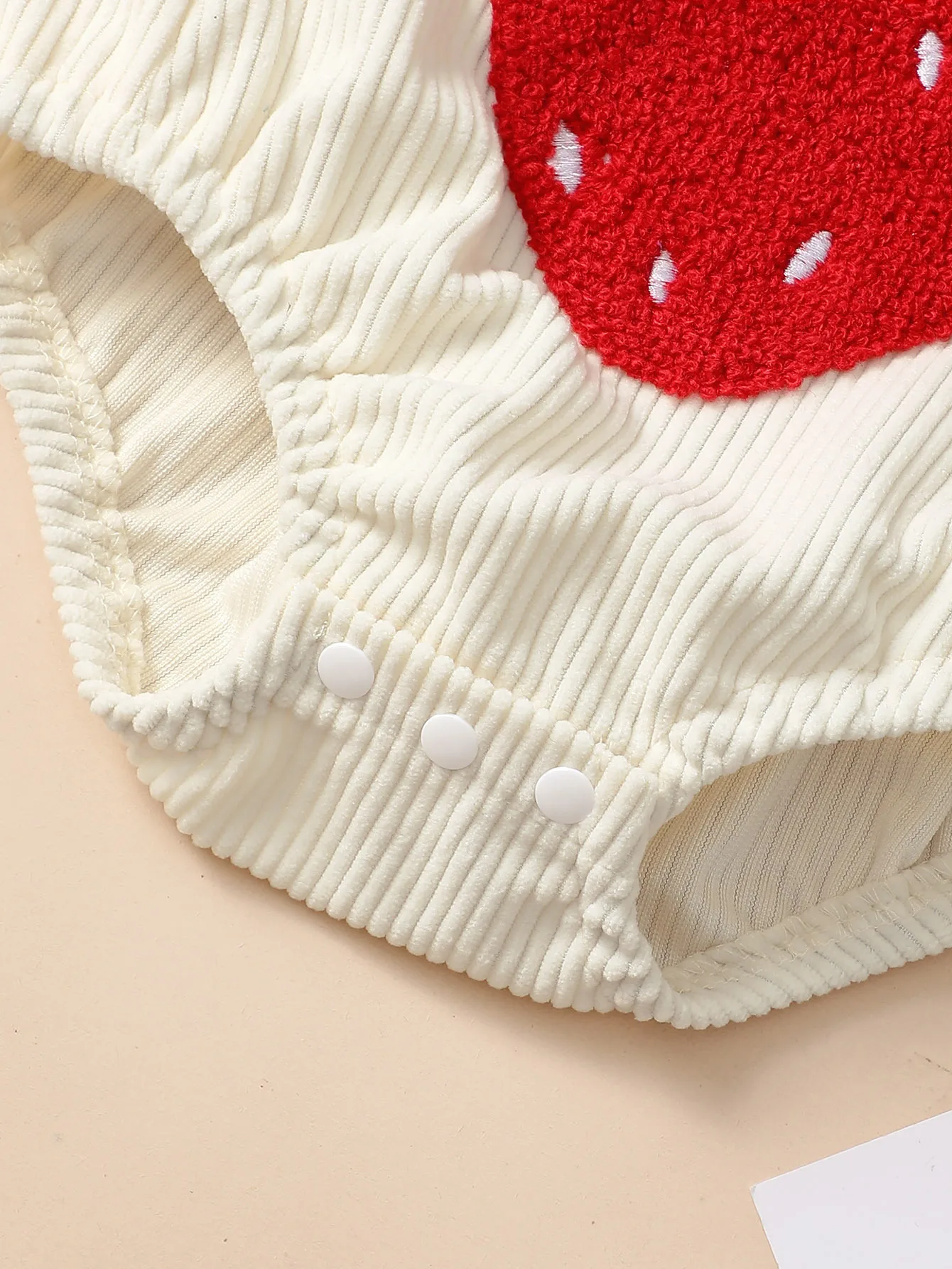 Baby Girl Summer Autumn Strawberry Towel Embroidery Sling Harness Triangle Crawling Suit