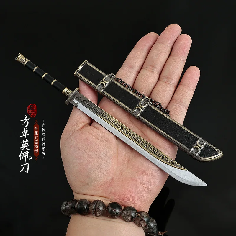 Mrs. huzhu film e televisione periferica grande spada tavolo quadrato yingpei spada completamente in metallo artigianato giocattoli modello arma ornamenti
