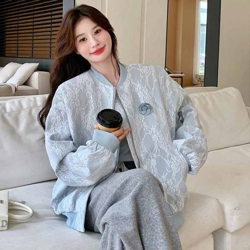 Giacca da baseball in pizzo da donna autunno 2025 Vestibilità ampia Capispalla dimagrante Cappotto casual stile street