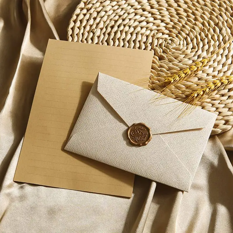 

Stationery Set: 6 envelopes + 6 sealing stamps + 20 sheets of stationery; heavyweight linen envelopes; exquisite stationery