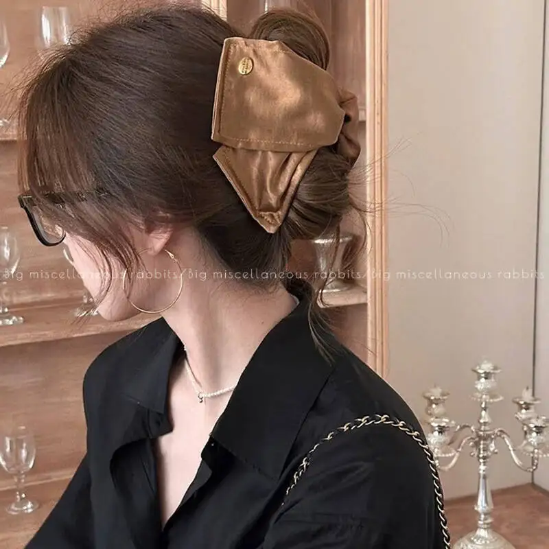 Satin Triangle Shell Pattern Shark Clip Women Claw Elegant Ponytail Bun Barrette For Back Head Hairstyle Hair Accessories