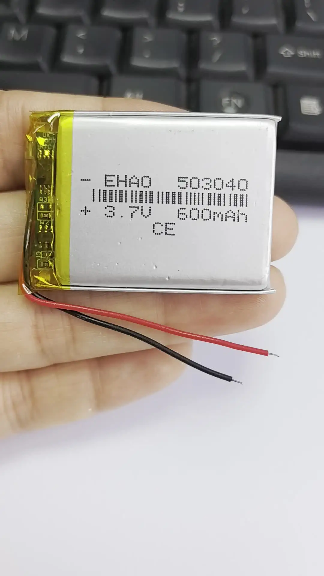 3.7V 600mAh 503040 Lithium Polymer Lipo Rechargeable Battery + JST