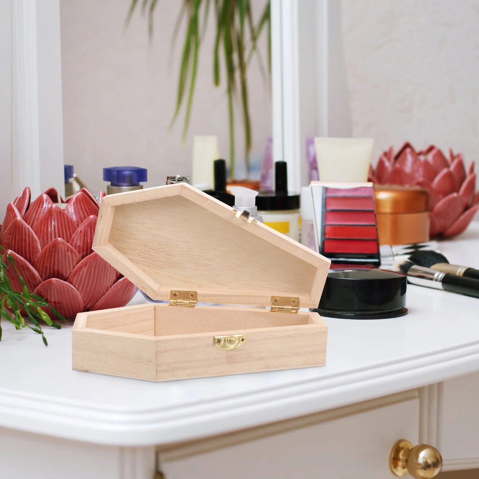 

Coffin Shaped Jewelry Box Halloween ganizer Small Coffin Box Earring Storage Delicate Display Velvet Bearer Home Bar Party