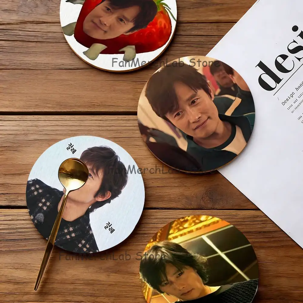 

Actor L-Lee B-Byung H-Hun Wood Coaster Set - Heat Resistant For Tea & Coffee, Home Cafe Decor Holiday Gift