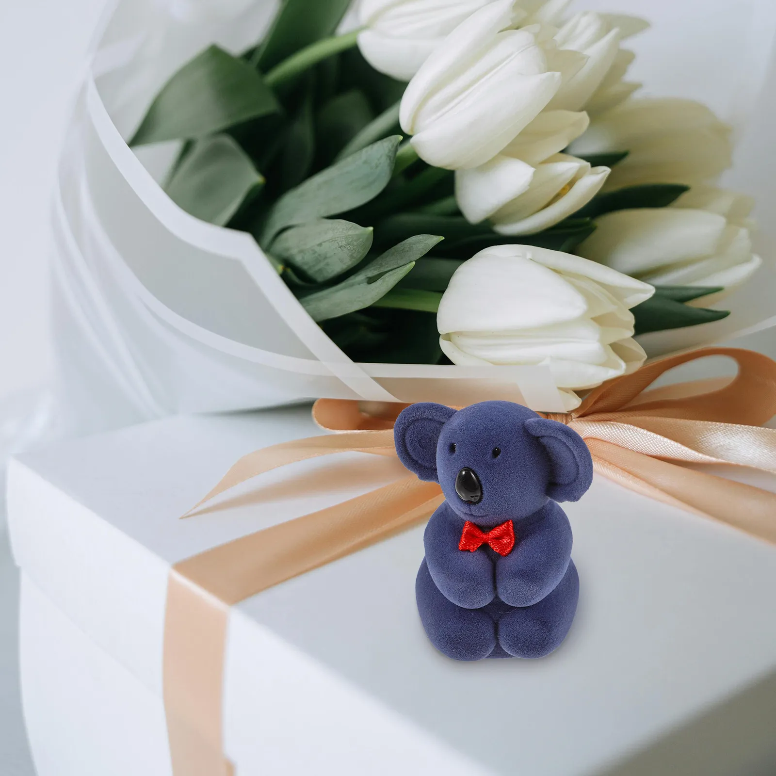 Koala Shape Ring Box Plastic Jewelry Case for Proposal Engagement Wedding Ring Holder Organizer Earrings Storage Case view 2