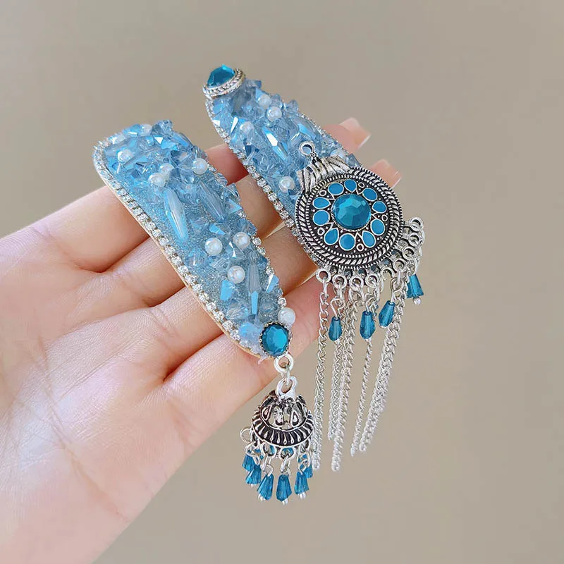 

Ethnic style, ancient style, tassel hair clips, high-end feel, small diamond side clips, headwear, female hairpins, bangs