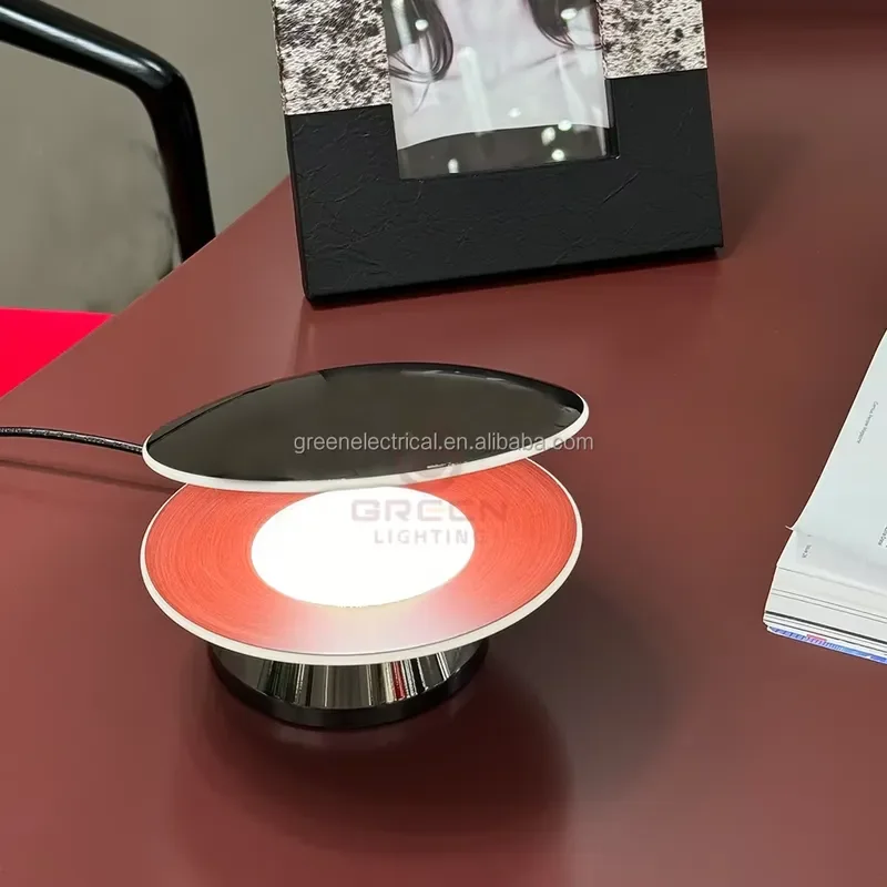Two-tone Metal Touch Pendant AC Powered Folding Protective Eco-Friendly LED Modern Bedroom Use Memory/Timer Work Reading