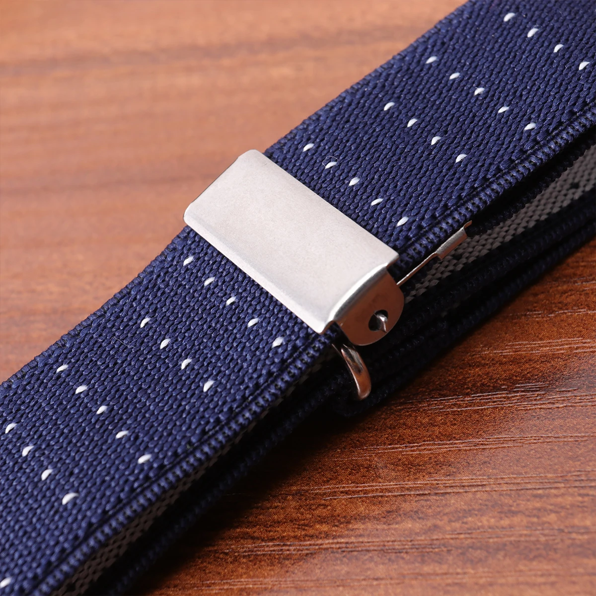 

AntiSlip Sleeve Cuffs Shirt Armbands Adjustable Holders Arm Garters Elastic Bands Premium Material Durable Practical LongTerm
