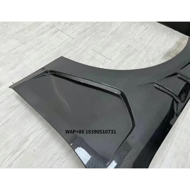 

Suitable for 4 Series G22 G23 Retrofit Upgrade with Perforated Carbon Fiber Fender Mudguard Pair
