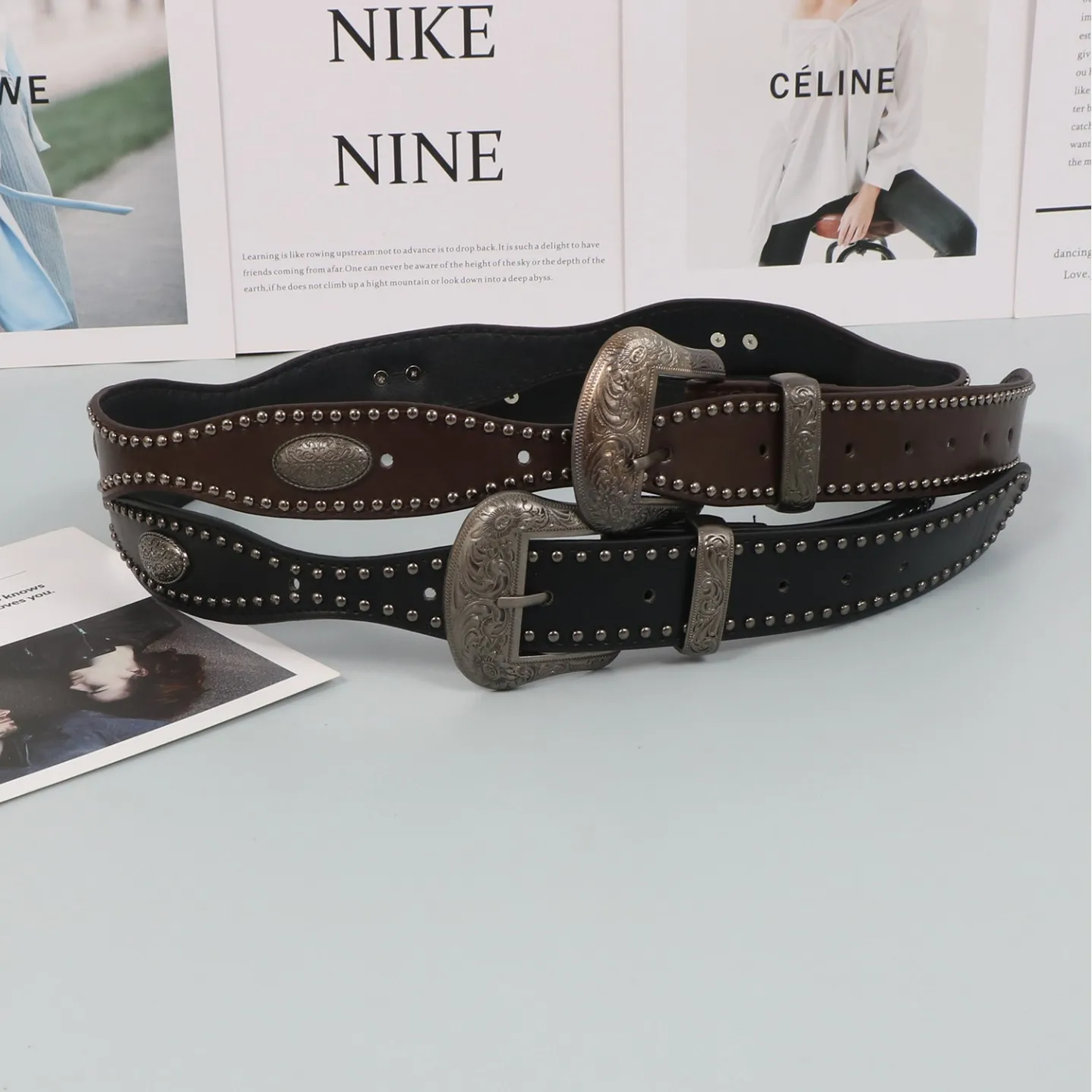 حزام جلد PU بإبزيم معدني على طراز رعاة البقر الغربي للنساء، حزام عريض بإبزيم مزخرف ببرشام عتيق