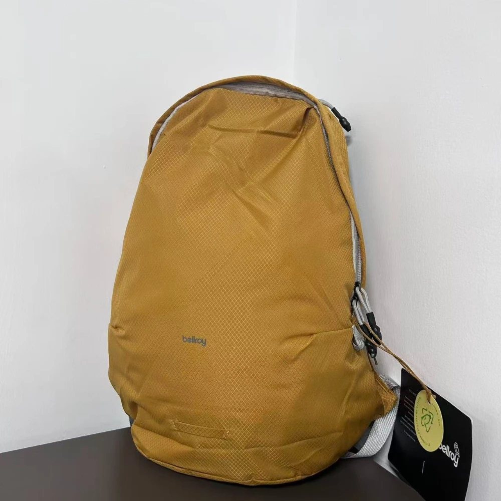 Bellroy Lite Daypack 20L Light - đánh giá và giá Hiking Backpack Waterproof