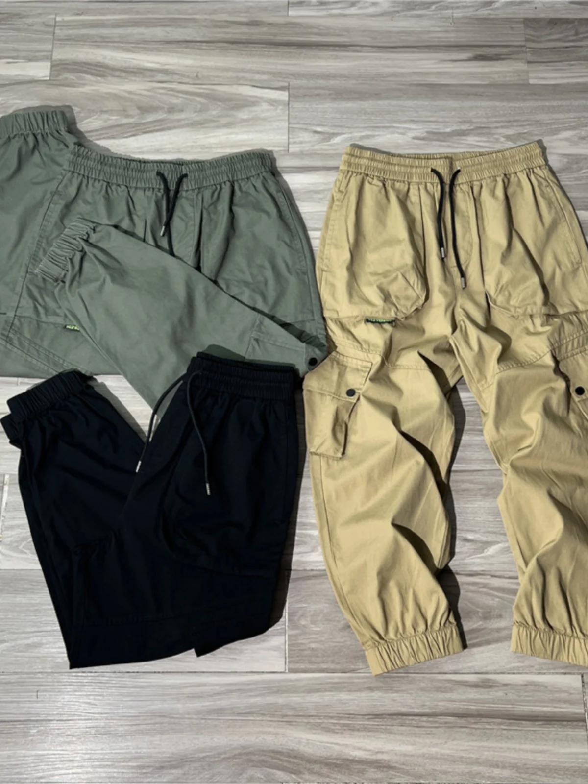 

Retro American Men's Loose Fit Cotton Work Trousers Spring Autumn Casual Pants Multiple kets Waed down Cargo Pants